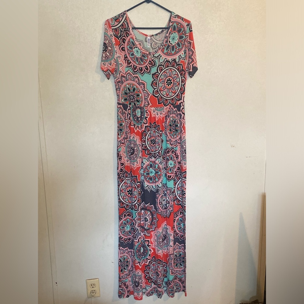 VIISHOW Maxi Dress Size Large